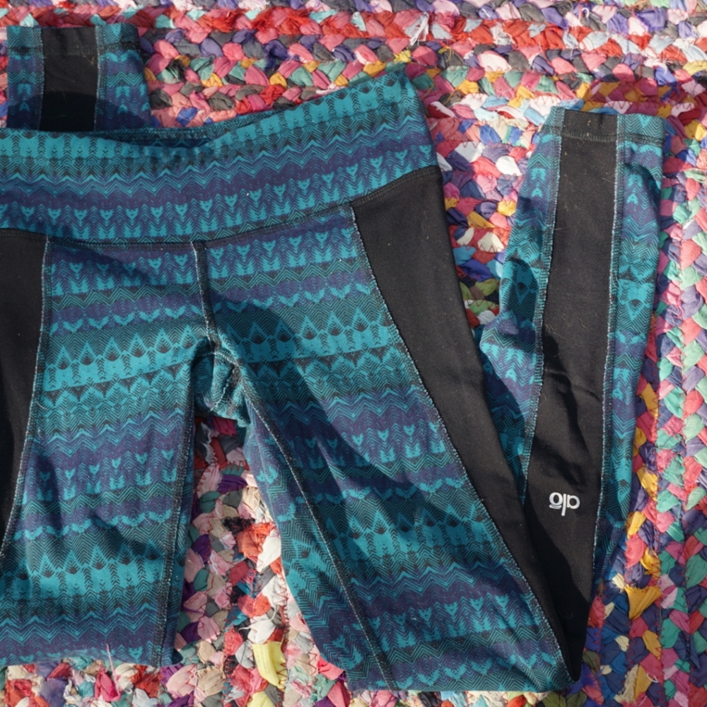 Alo Tribal Leggings